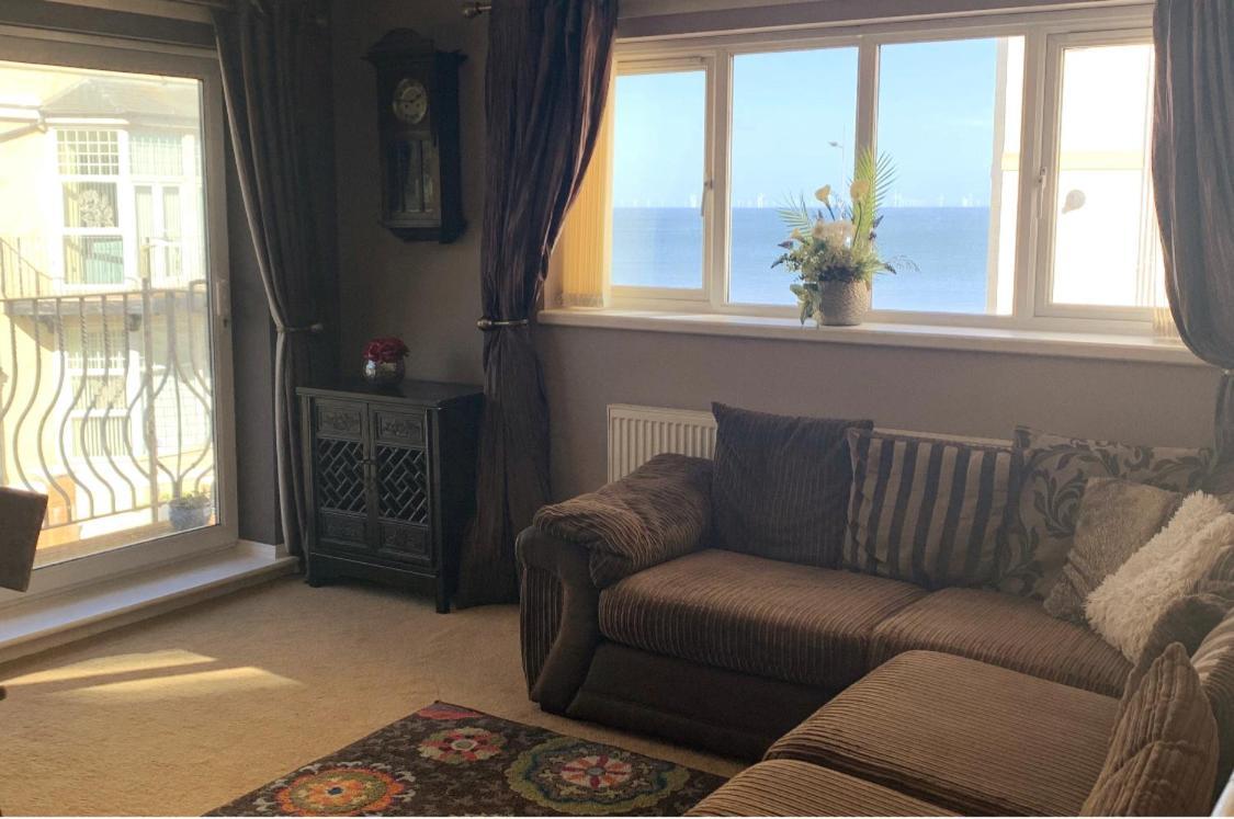 Ffynonn Wen Villa Rhôs-on-Sea Екстериор снимка