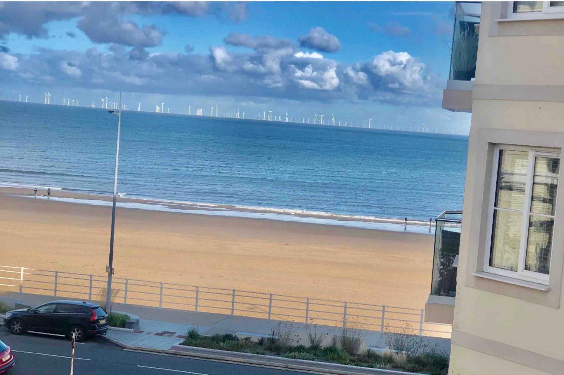 Ffynonn Wen Villa Rhôs-on-Sea Екстериор снимка
